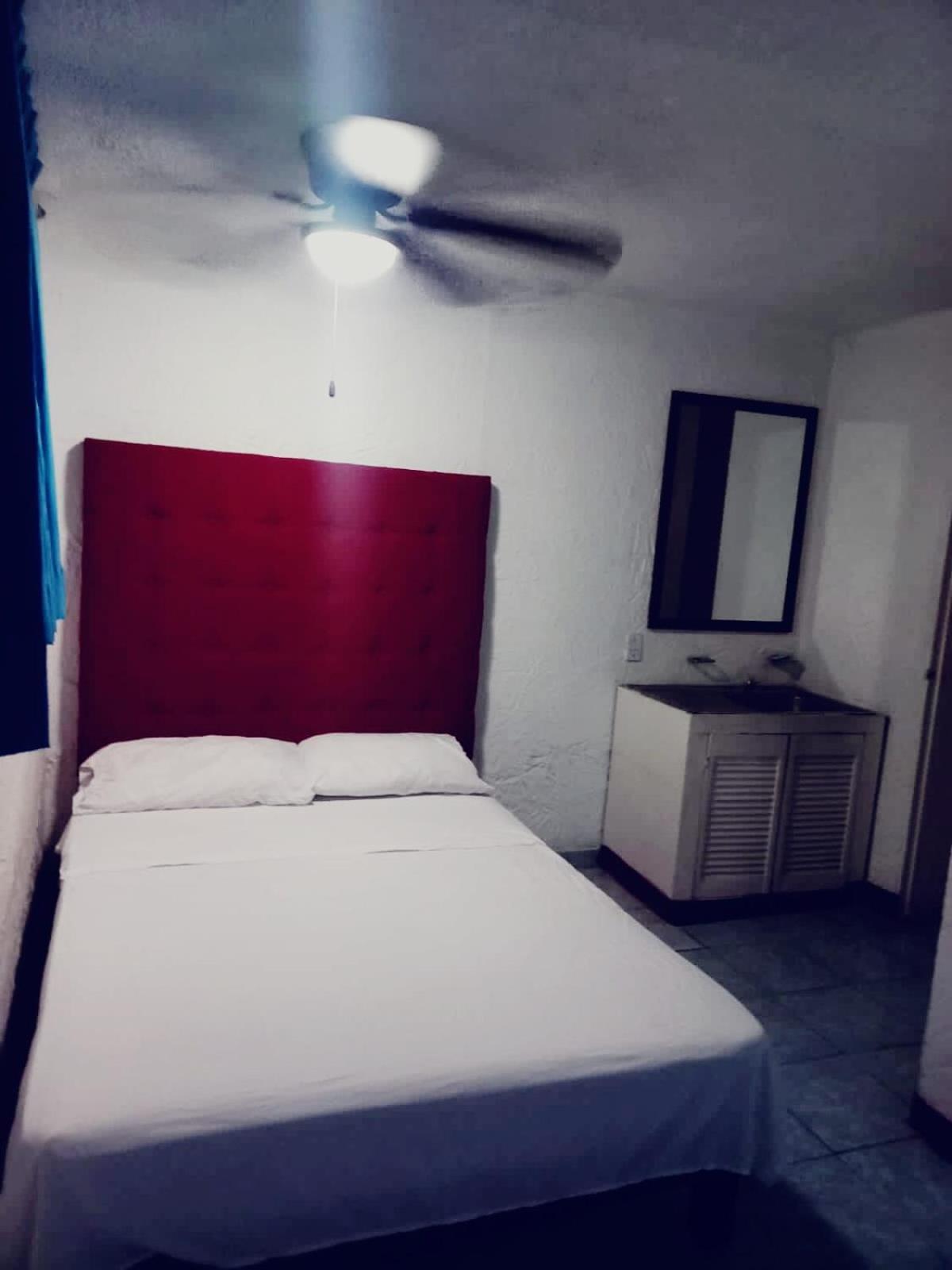 Hotel Acuario อากาปุลโก ภายนอก รูปภาพ
