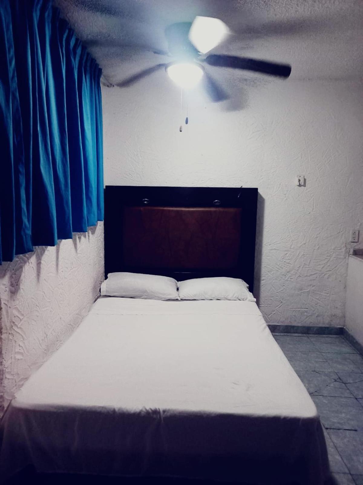 Hotel Acuario อากาปุลโก ภายนอก รูปภาพ